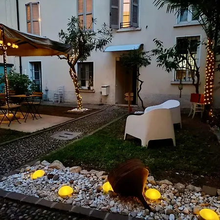 Bed & Breakfast Capitolium Ad *